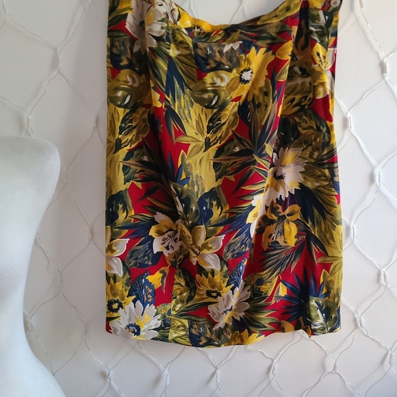 - Jones New York Floral Skirt • 100% Silk •Jungle Print • Size 16 - Picture 1 of 7